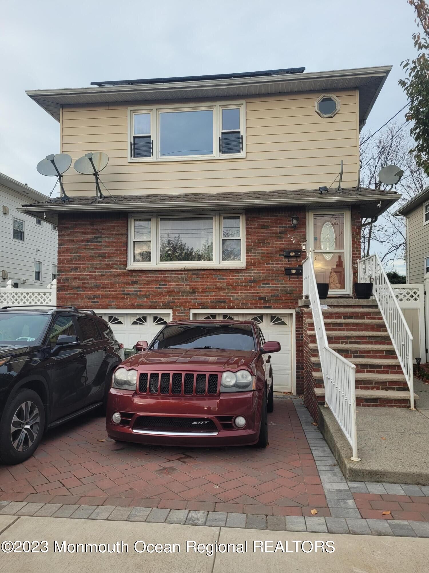 Property Photo:  826 Hampden Street  NJ 07036 
