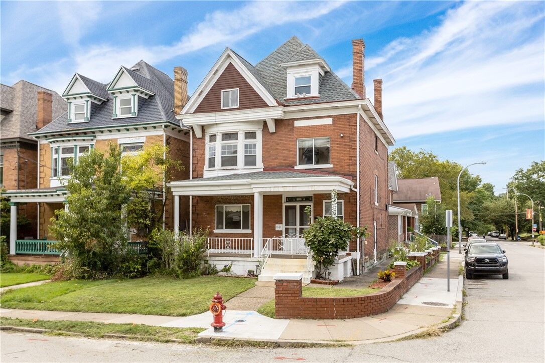 Property Photo:  1161 Portland St  PA 15206 