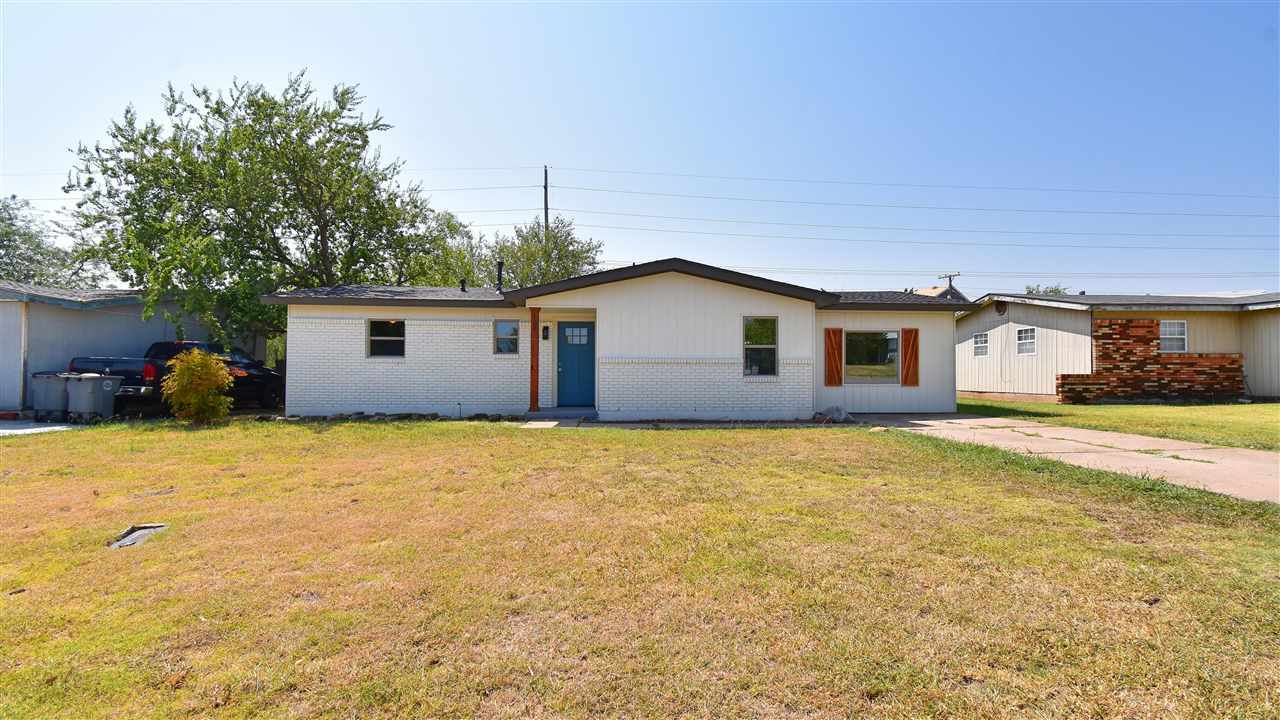 Property Photo:  122 SW 45th St  OK 73505 