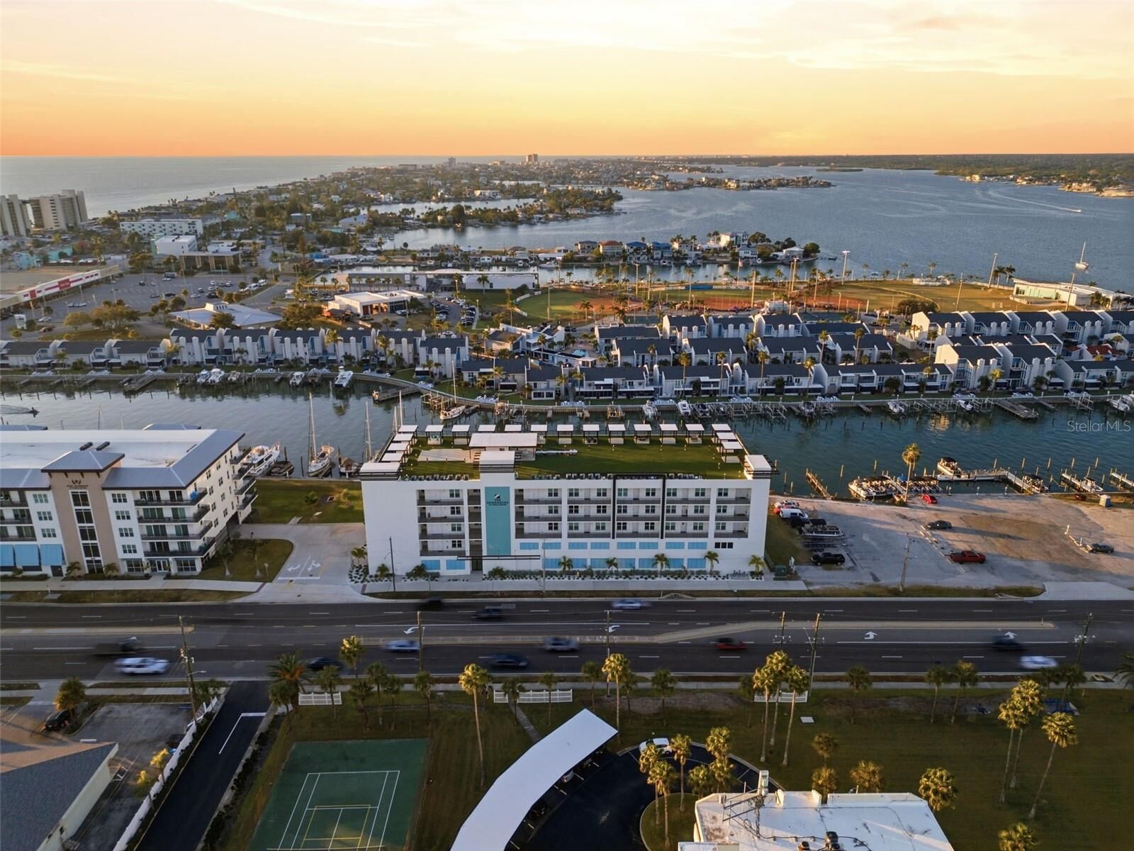 Property Photo: 400 150th Avenue 304 FL 33708