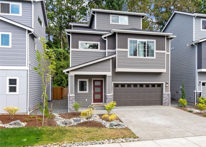 Property Photo:  20511 4th Place W  WA 98036 