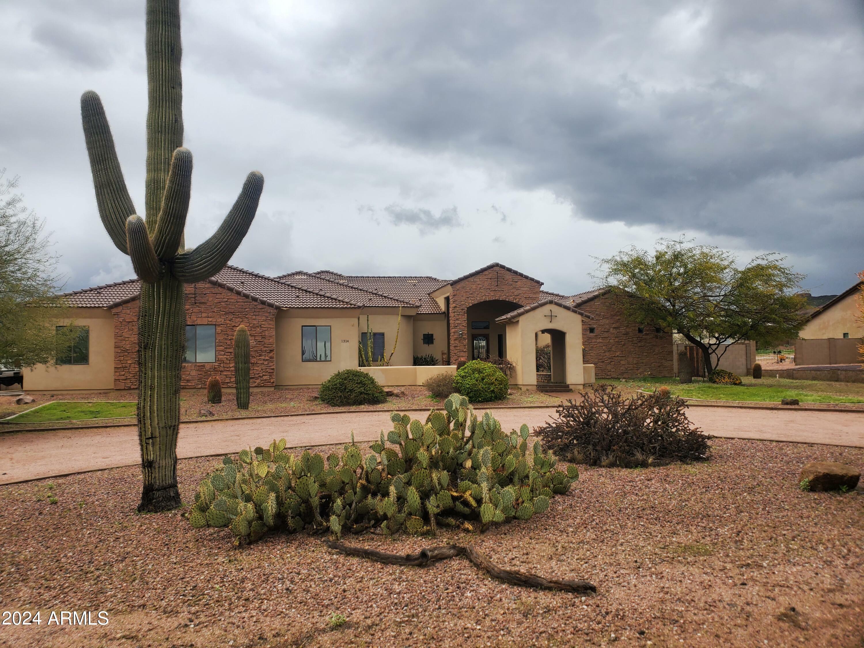 Property Photo:  1314 E McKellips Boulevard  AZ 85119 