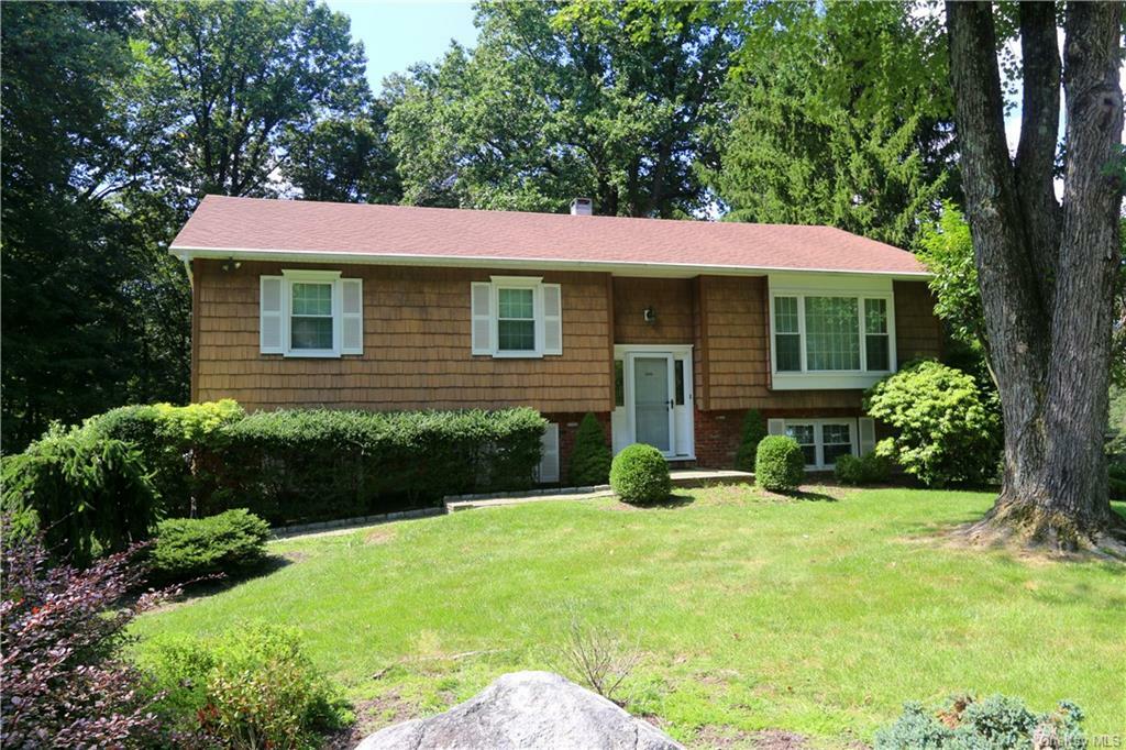 Property Photo:  3285 Barkley Lane  NY 10598 