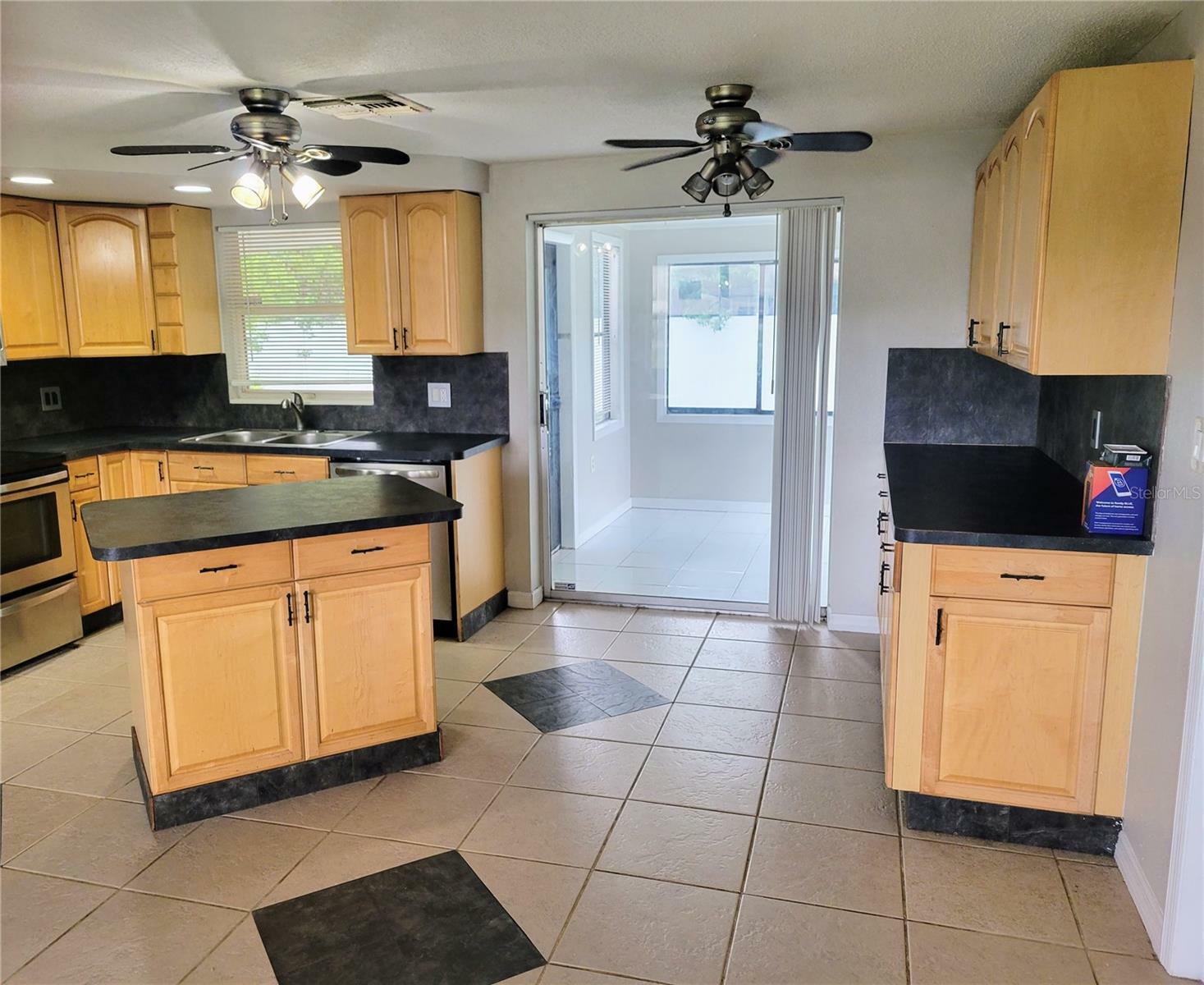 Property Photo:  2136 Ranchita Trail  FL 34690 