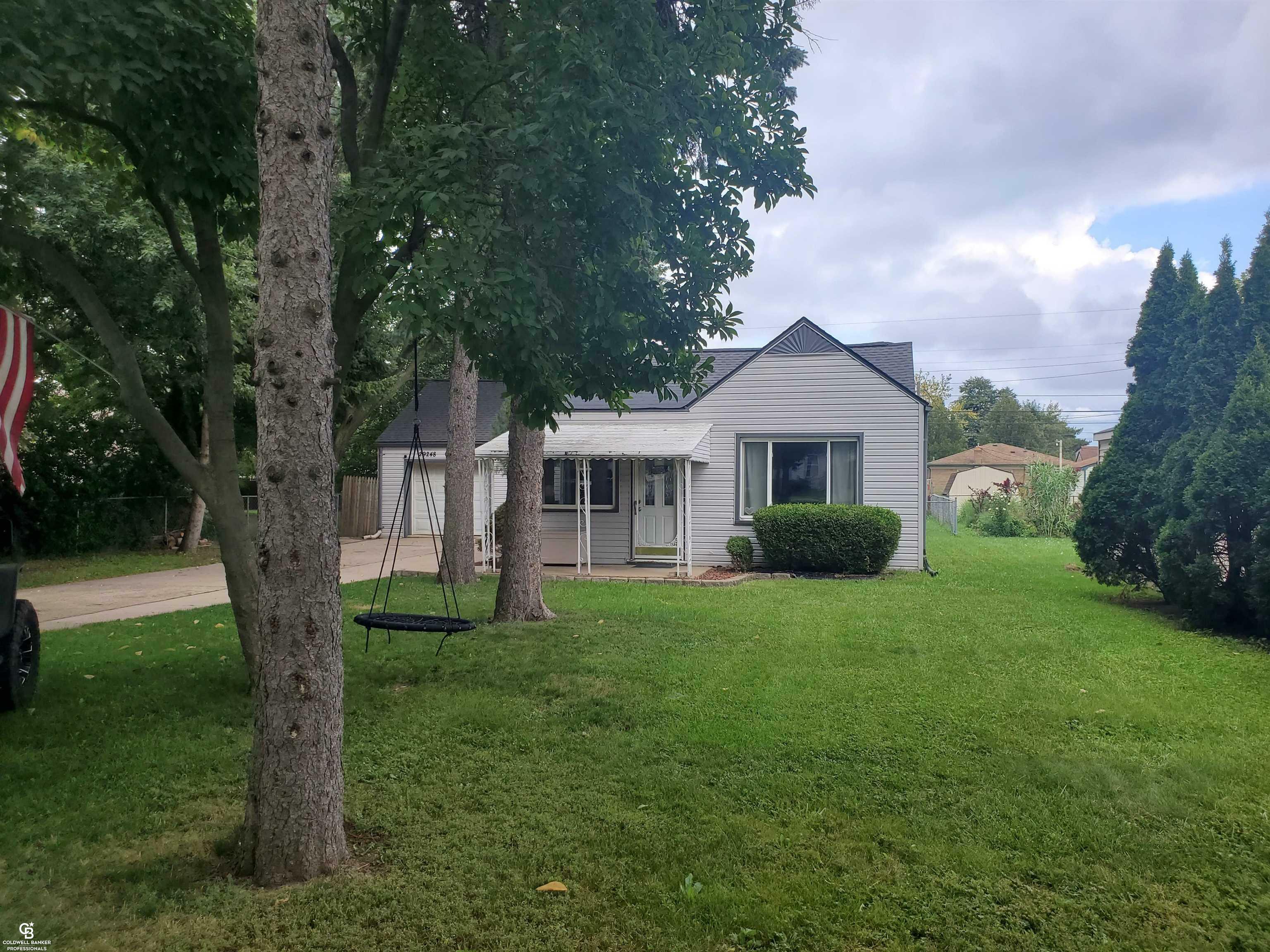 Property Photo: 29248 Galloway MI 48066