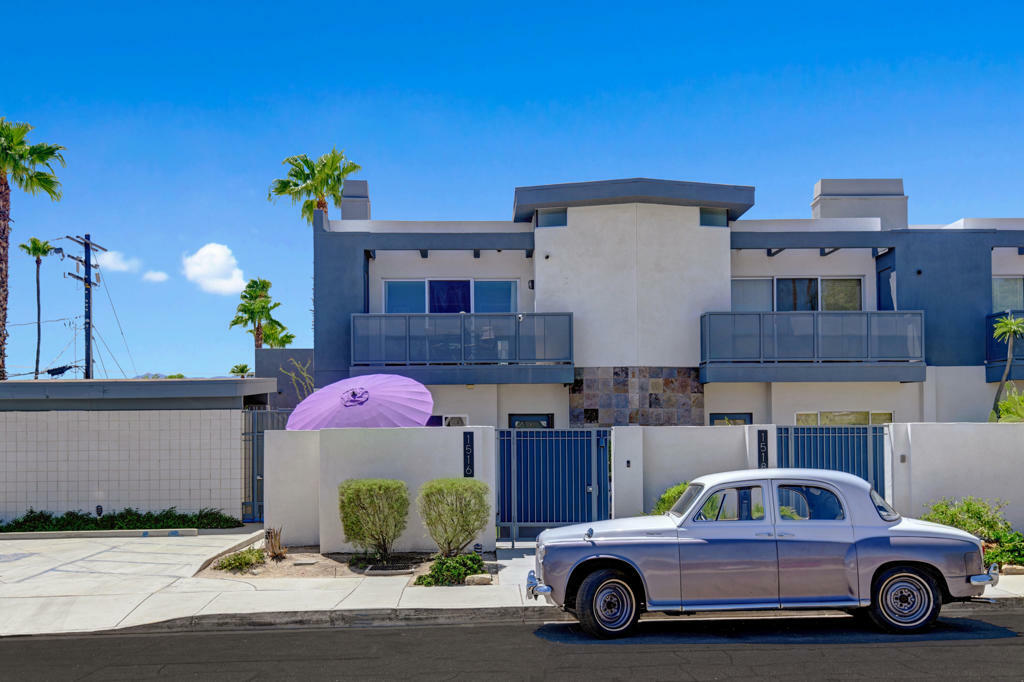 Property Photo: 1516 N Via Miraleste CA 92262