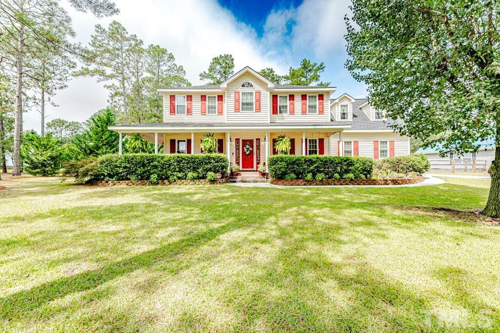 Property Photo:  211 Green Links Drive  NC 28326 