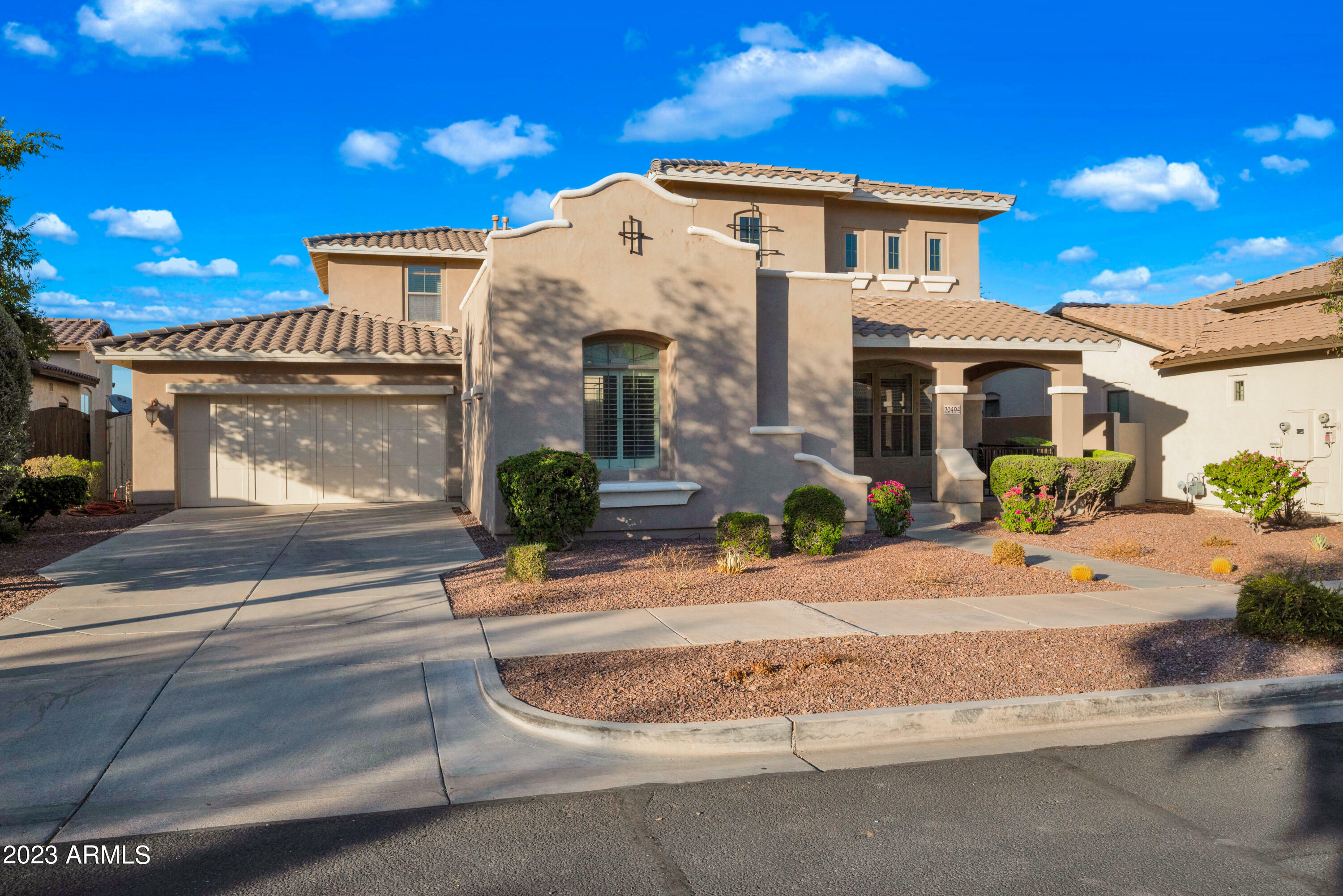 Property Photo: 20494 W Daniel Place AZ 85396