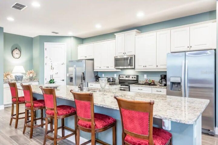 Property Photo:  7648 Wilmington Loop  FL 34747 