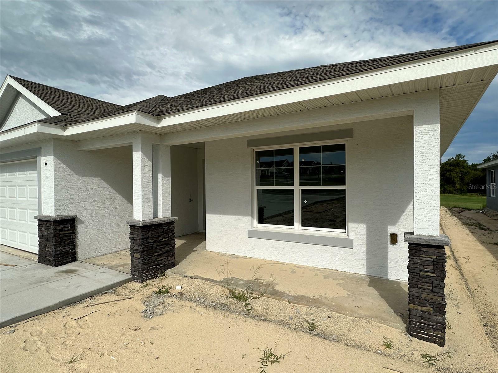 Property Photo:  589 West Rexford Drive  FL 34465 