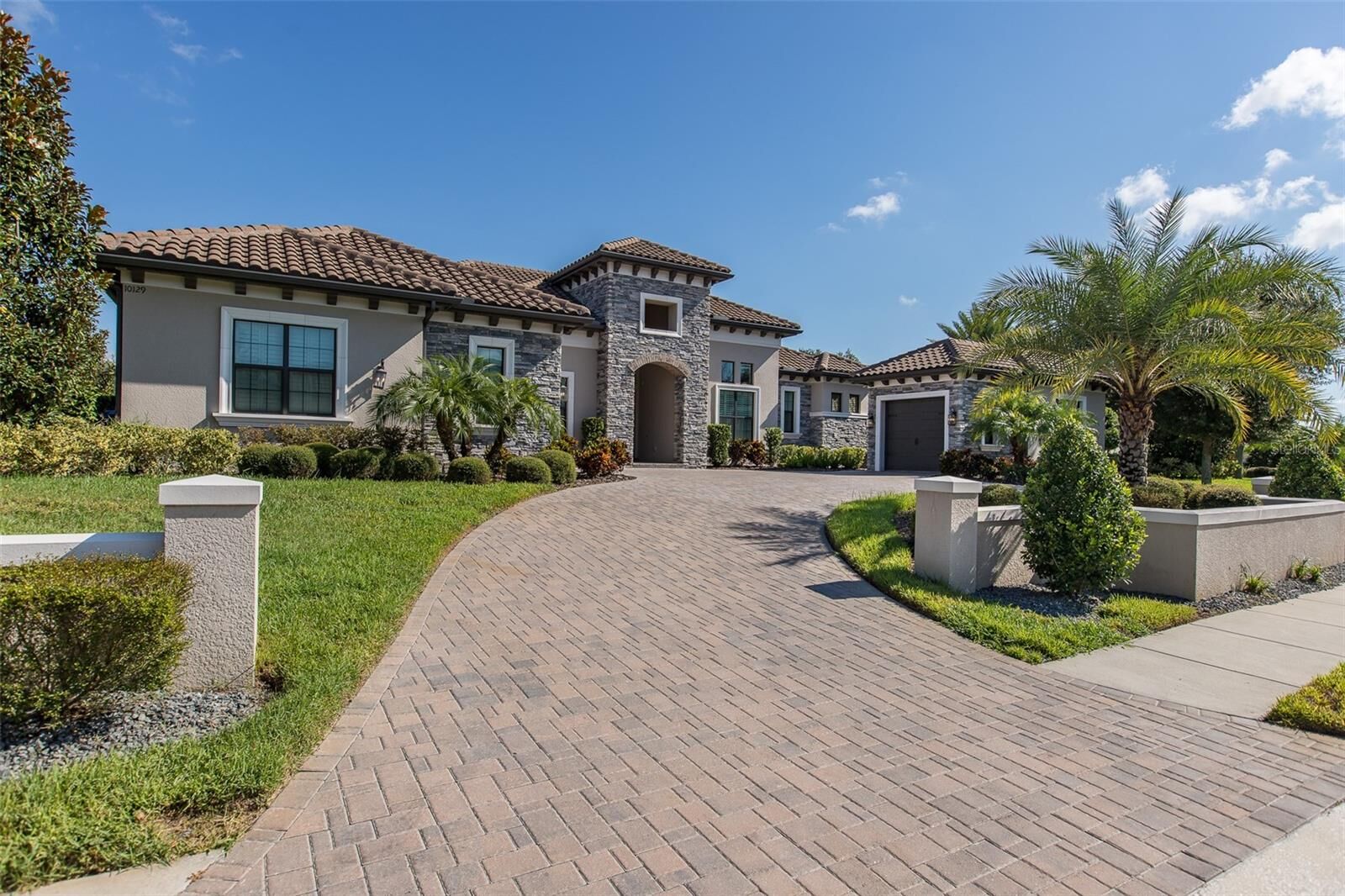 Property Photo:  10129 Milano Drive  FL 34655 