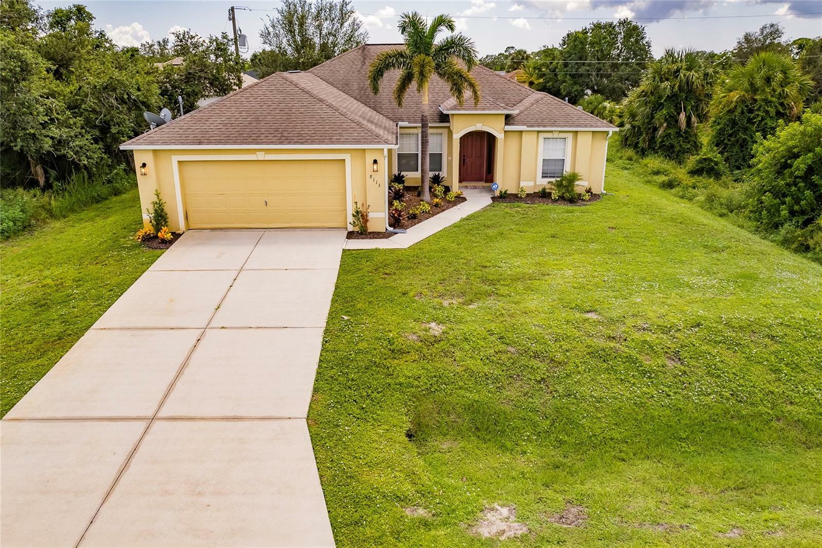 Property Photo:  8113 Holster Avenue  FL 34287 