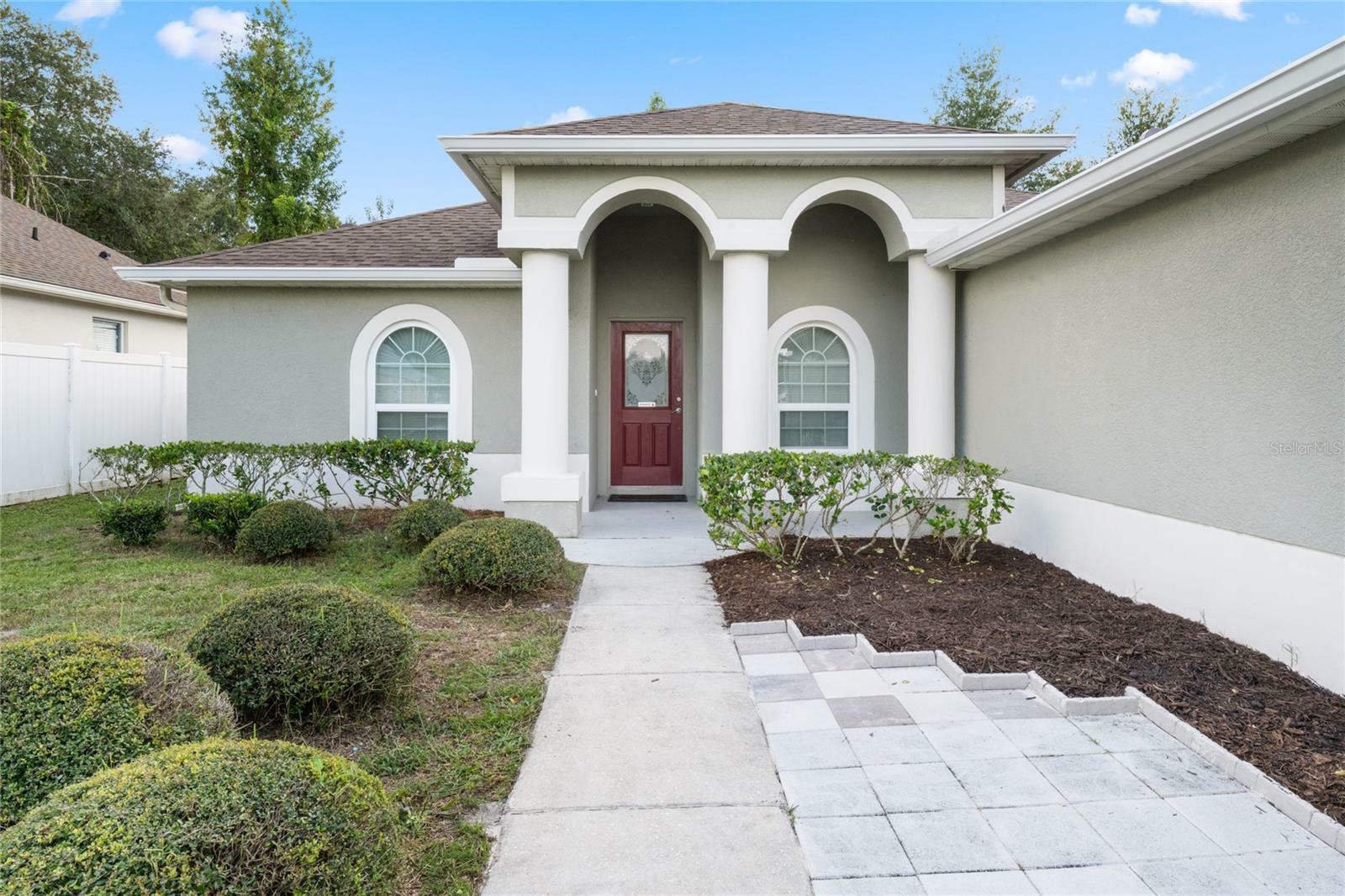 Property Photo:  3151 Lindera Drive  FL 32725 