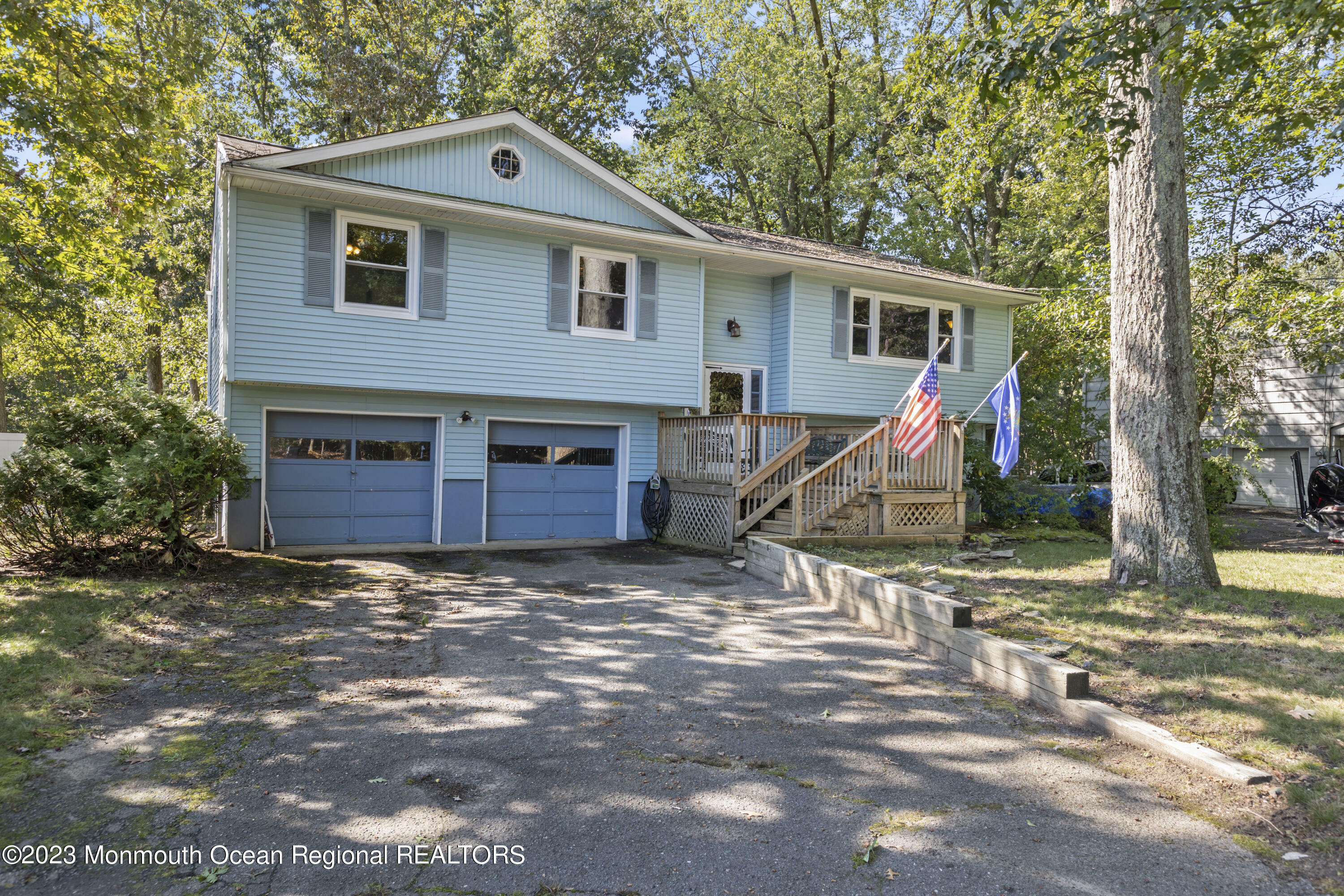 Property Photo:  283 New Central Avenue  NJ 08527 