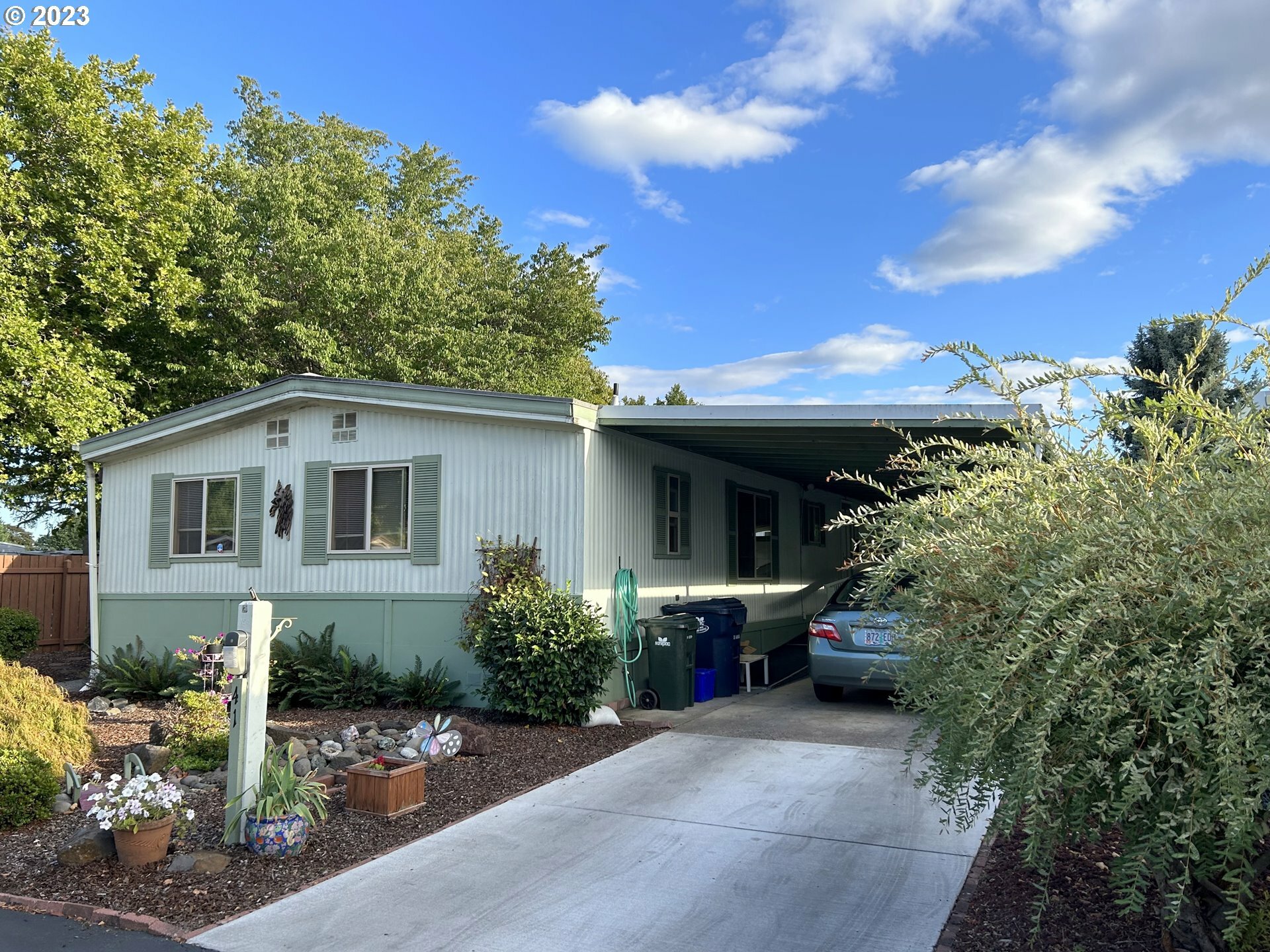 4800 Barger Dr #41  Eugene OR 97402 photo