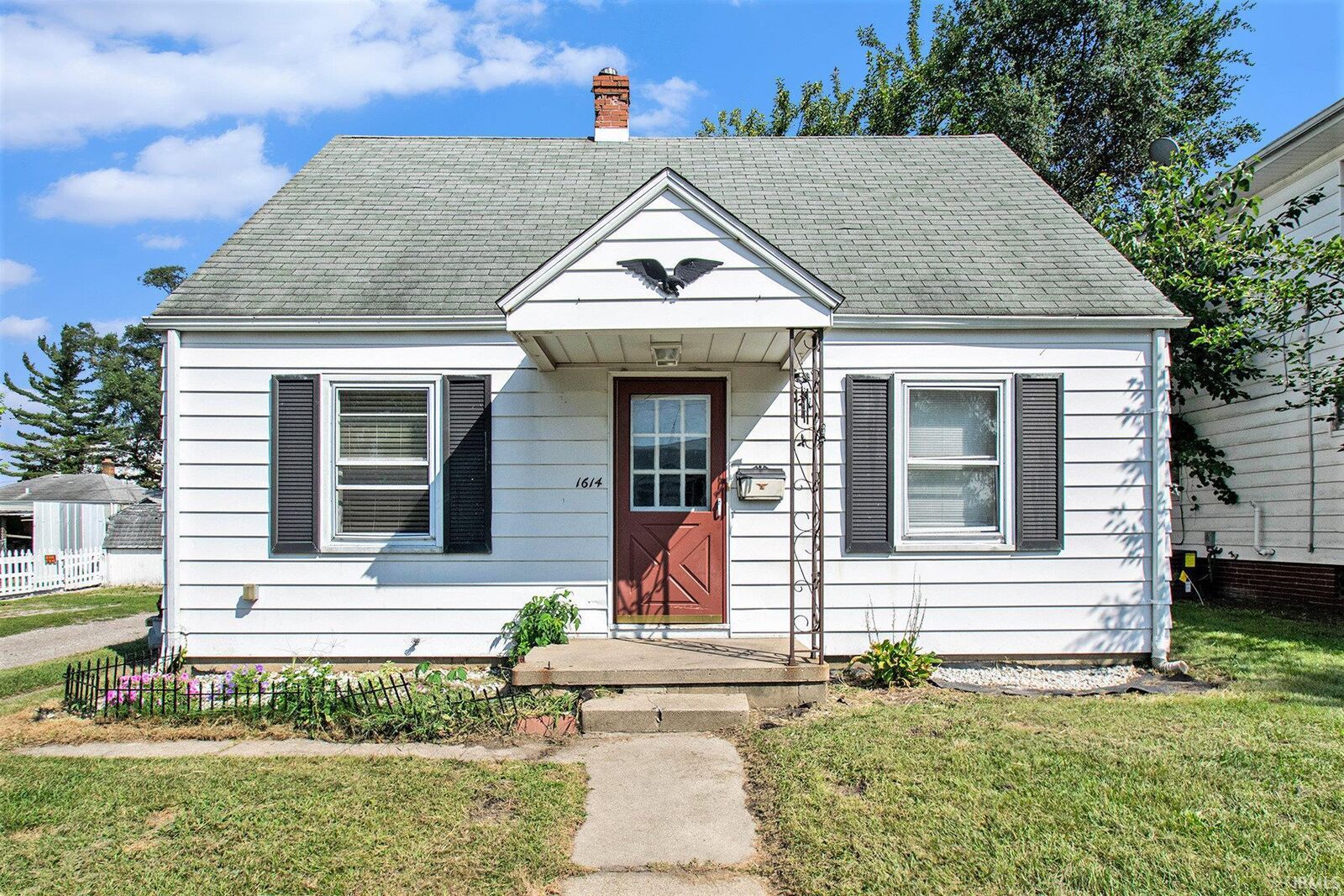 Property Photo: 1614 Nash Street IN 46613-1430