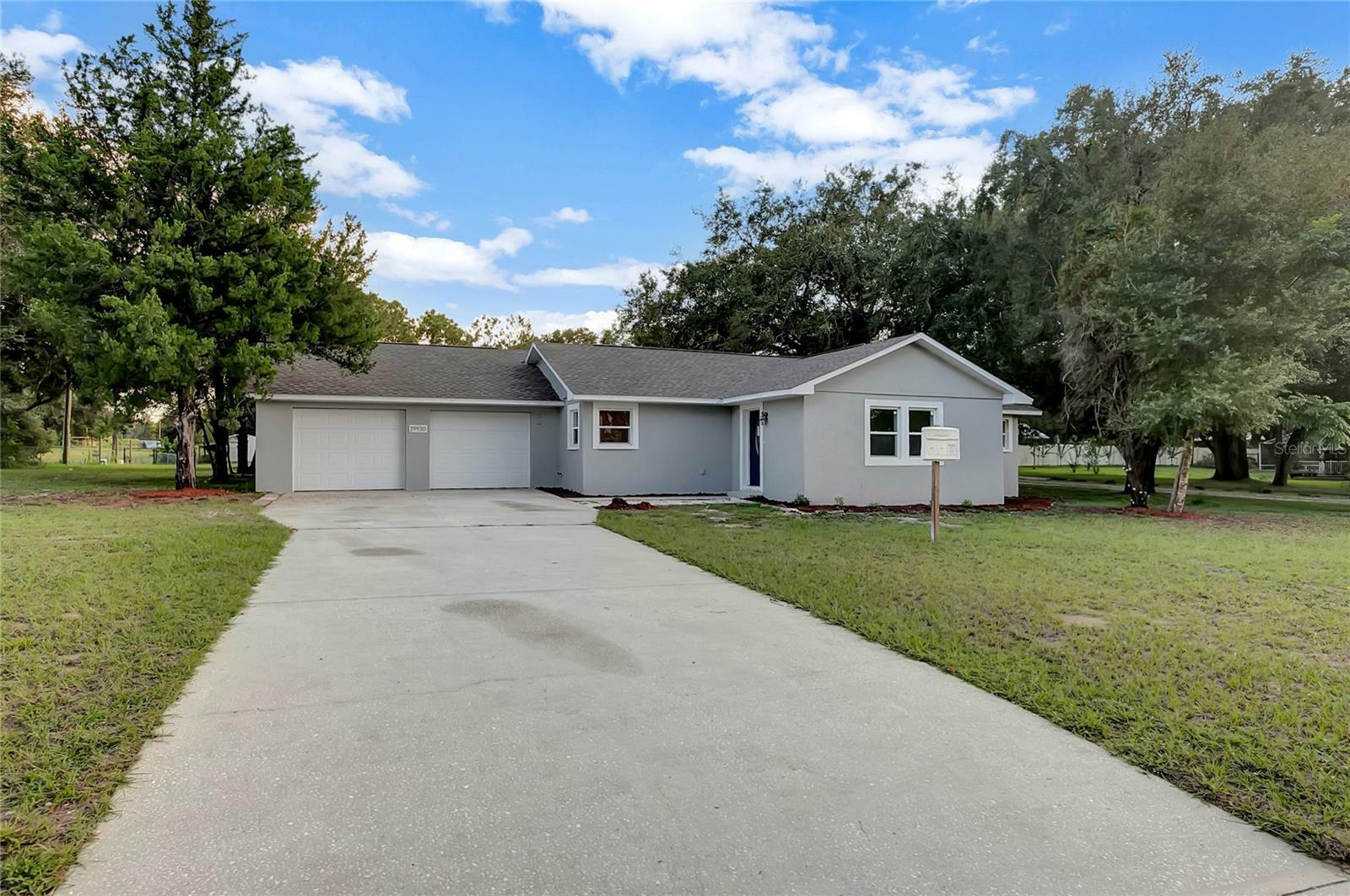 Property Photo:  39930 Sunburst Drive  FL 33525 