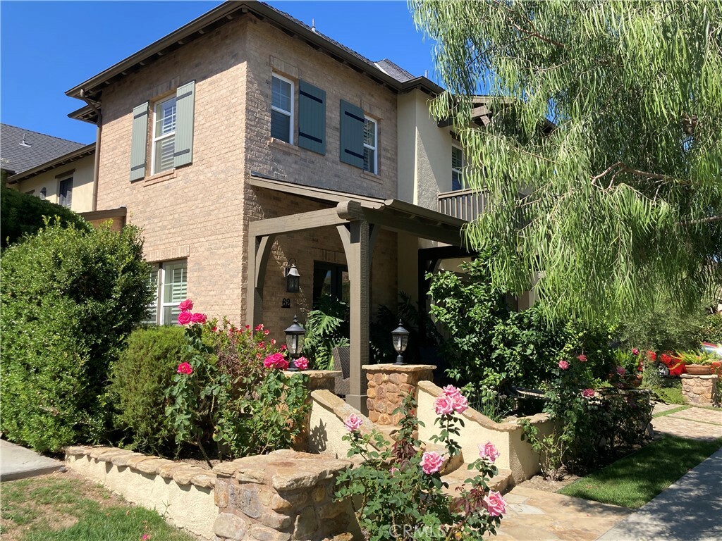 Property Photo: 62 Gentry CA 92620
