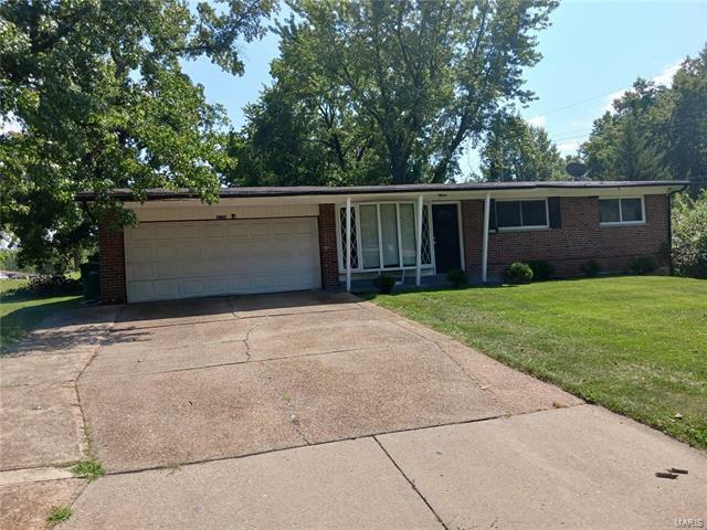 2330 Hallwood Drive  St Louis MO 63136 photo