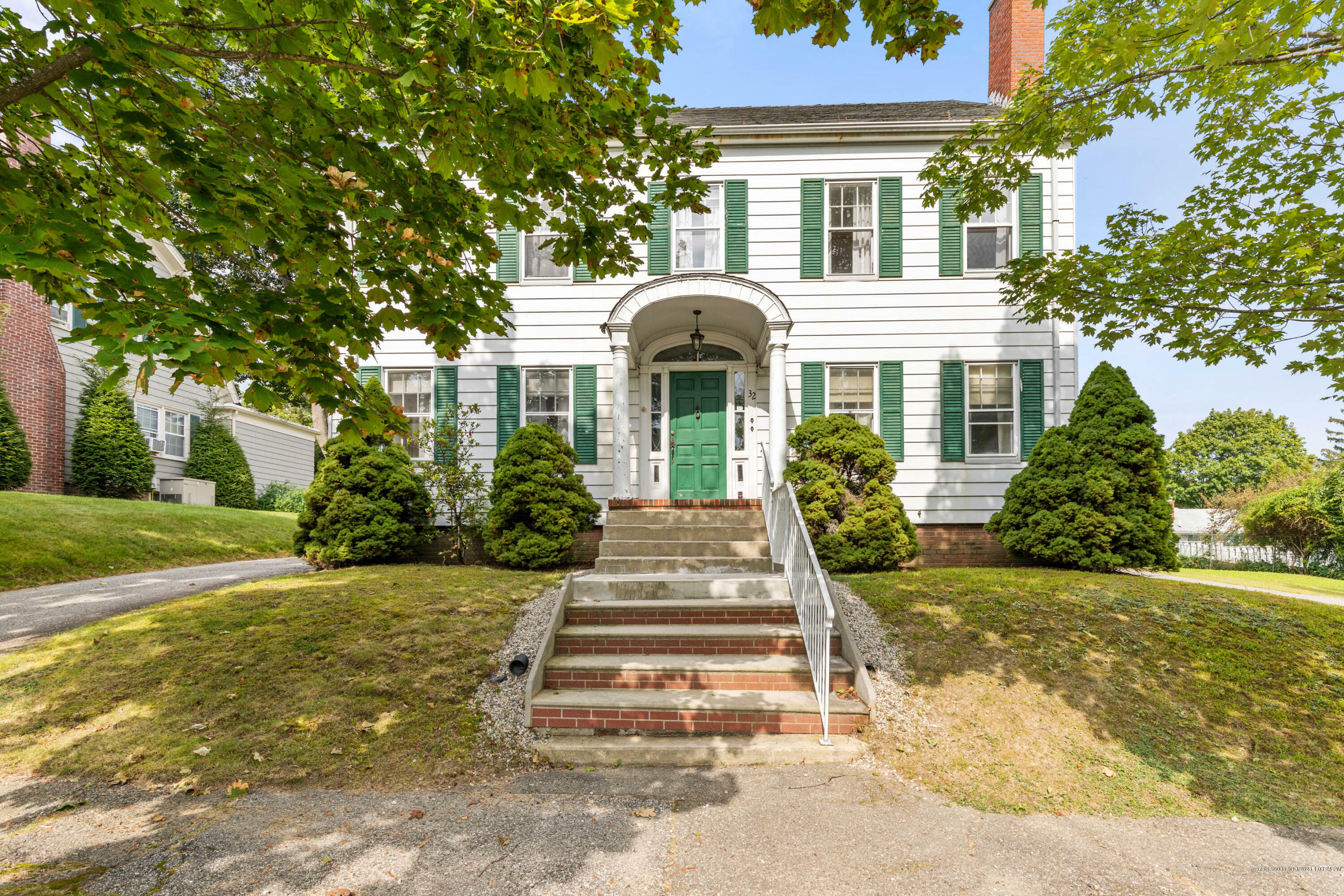 Property Photo: 32 Franklin Street ME 04240