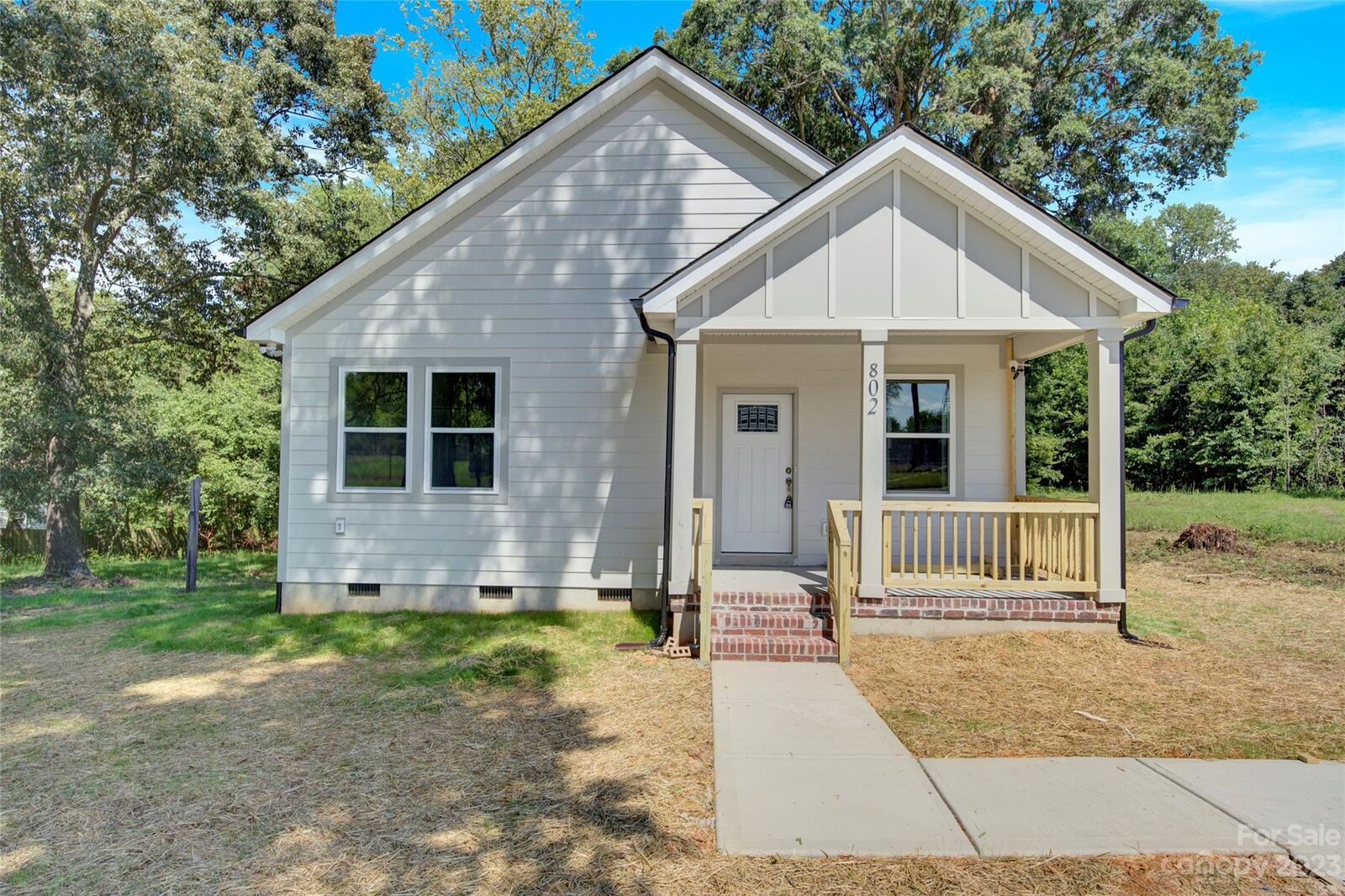 Property Photo:  802 Wilmington Avenue  NC 28677 