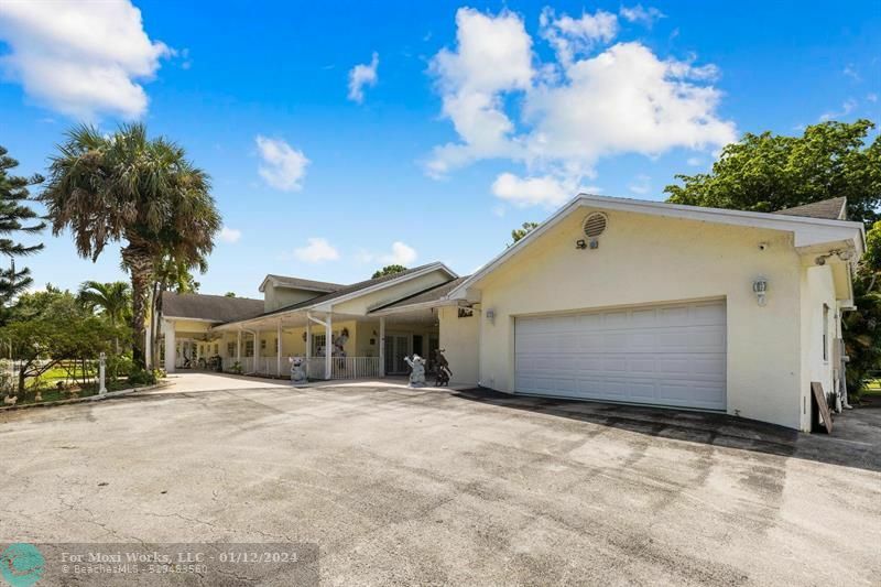 Property Photo:  4551 NW 39th Ave  FL 33073 