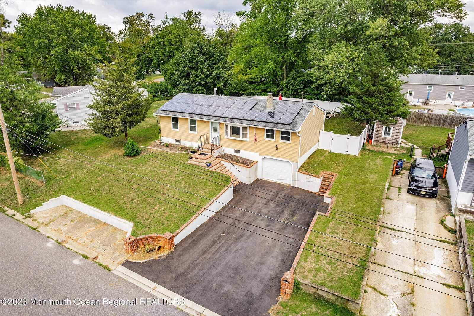 Property Photo:  26 Adelphi Road  NJ 08757 