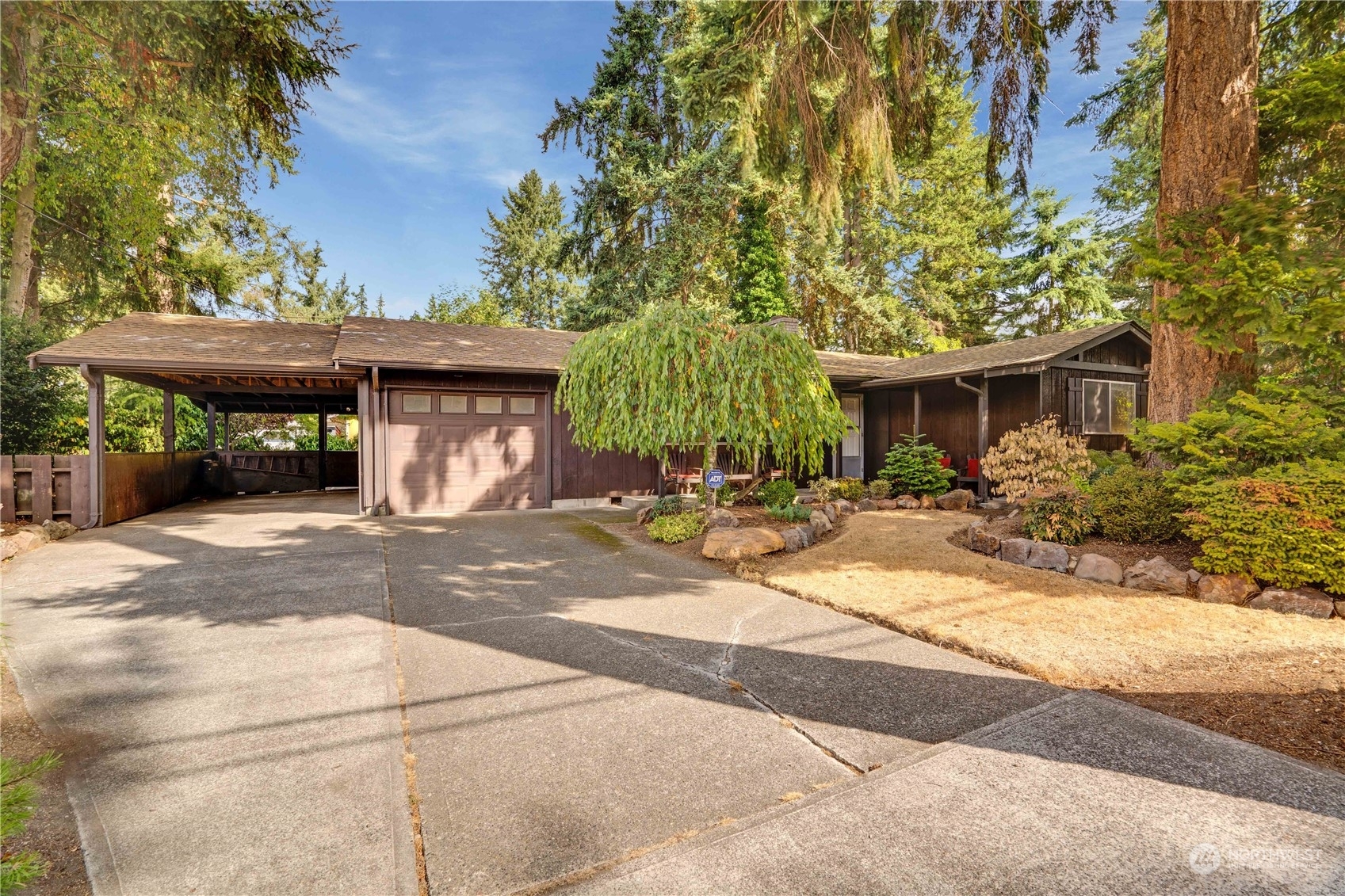 Property Photo:  1645 106th Street S  WA 98444 