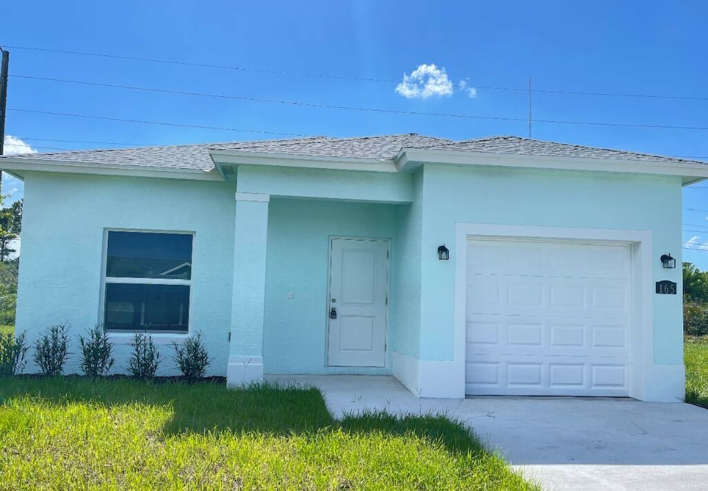 Property Photo:  1280 11th Avenue SW  FL 32962 