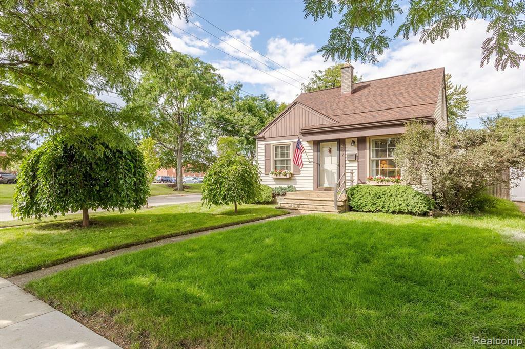 Property Photo: 407 Bird MI 48009