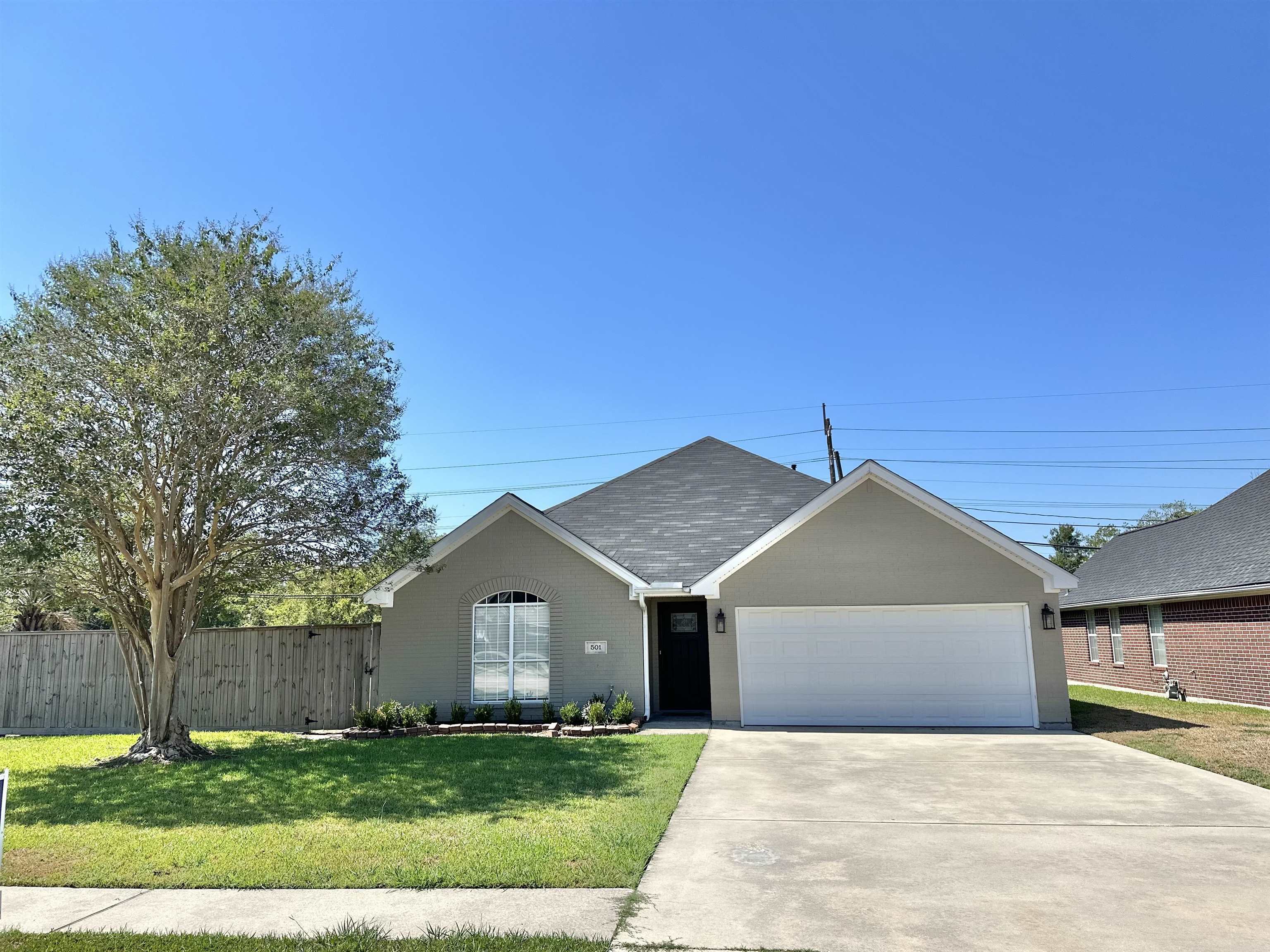 Property Photo:  501 Lexington Dr.  TX 77651 