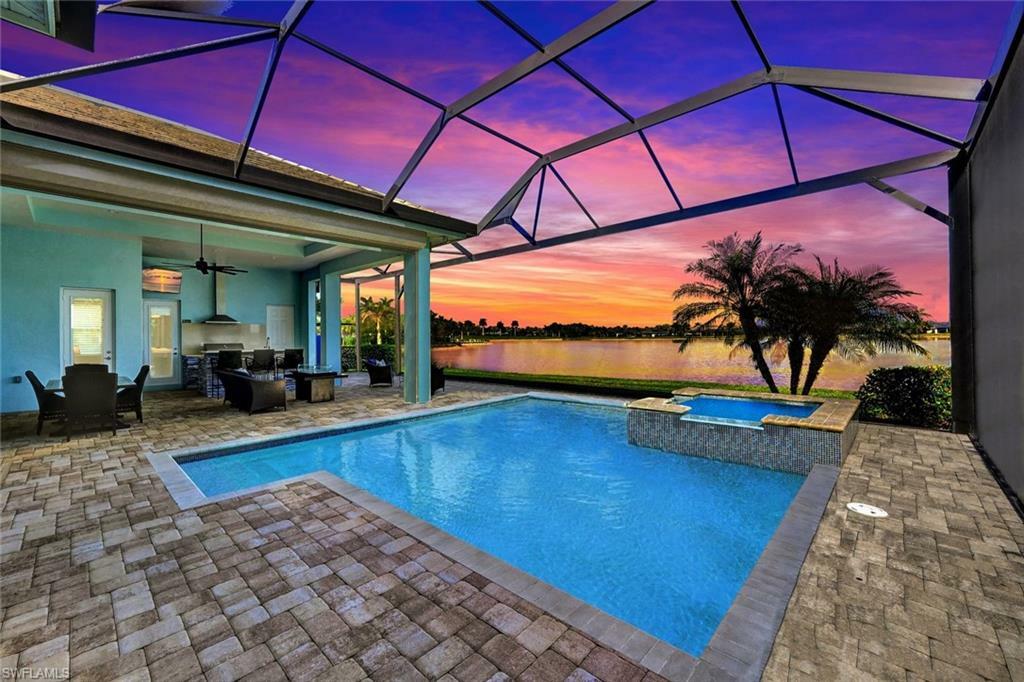 Property Photo: 14823 Dockside Ln FL 34114