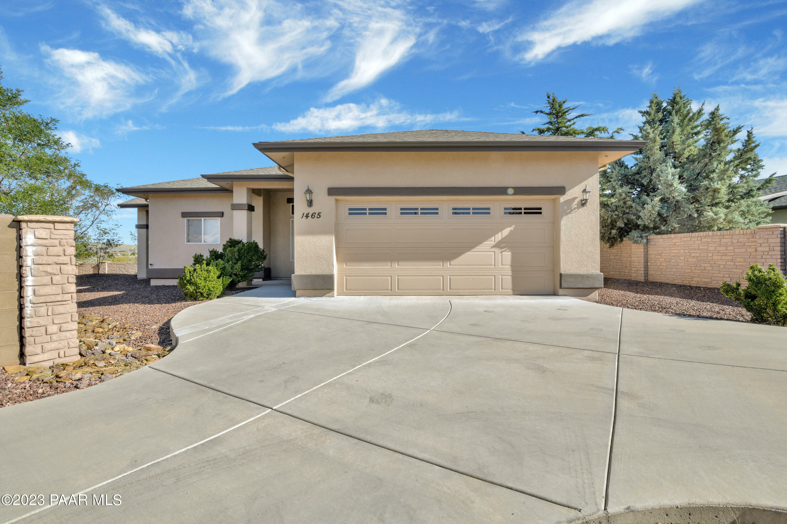 Property Photo:  1465 Magnolia Lane  AZ 86301 