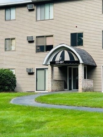 Property Photo: 440 North St 267 MA 01830