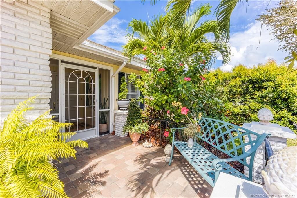 Property Photo: 2902 SE Fairway West 9 FL 34997