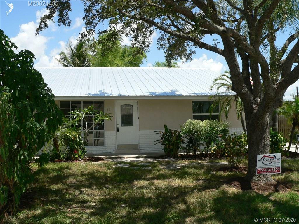 Property Photo:  47 SE Erie Terrace  FL 34997 