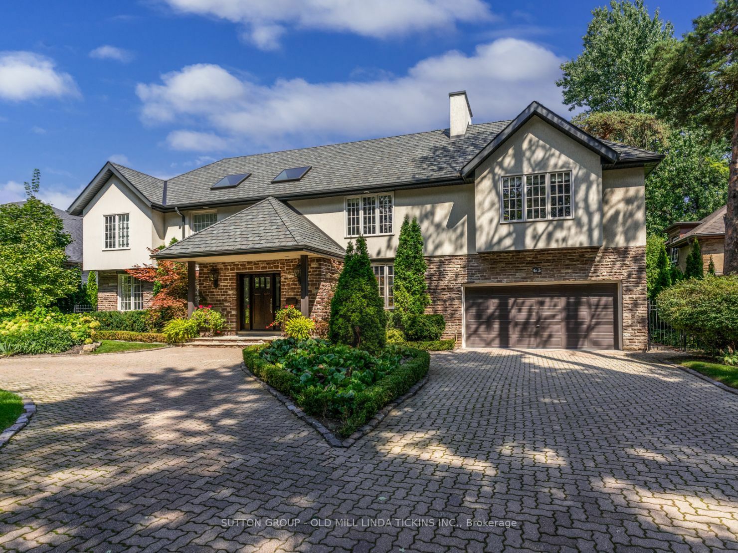 Property Photo: 63 Edgehill Rd ON M9A4N1