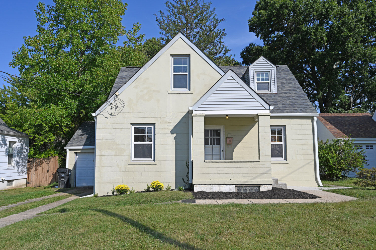 Property Photo:  1306 Burney Ln  OH 45230 