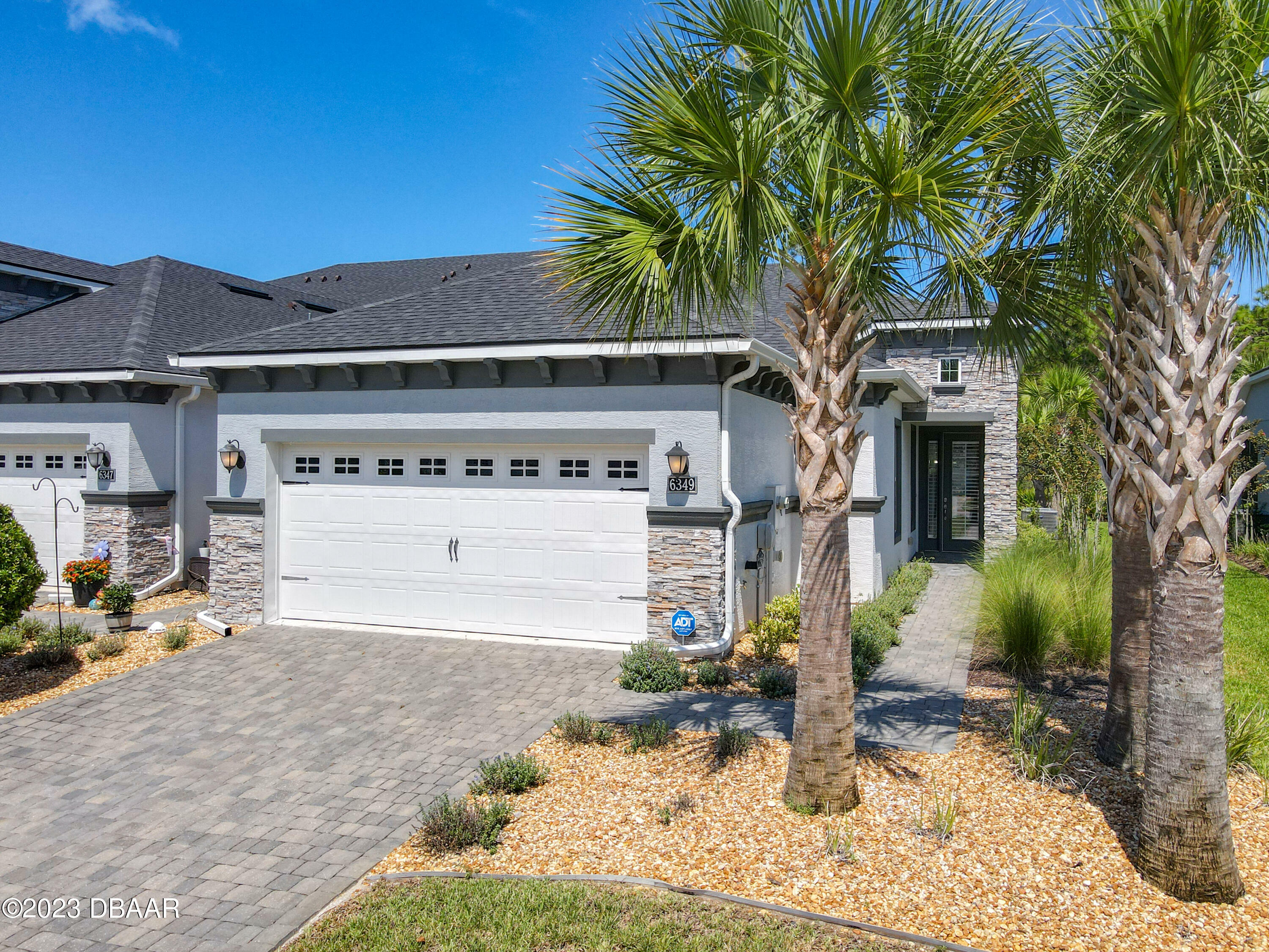 Property Photo:  6349 Hanfield Drive  FL 32128 