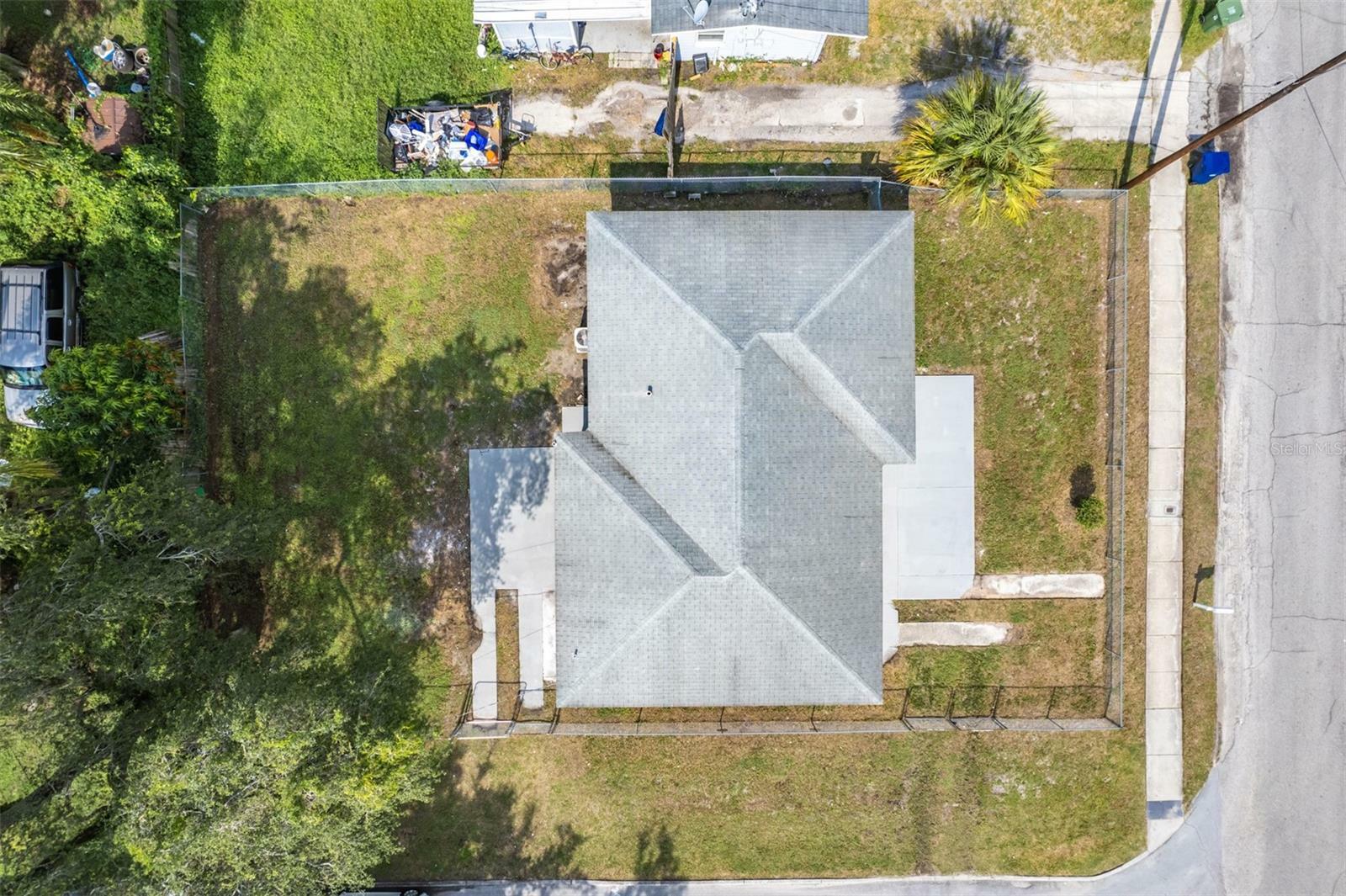 Property Photo:  711 E Linebaugh Avenue  FL 33612 