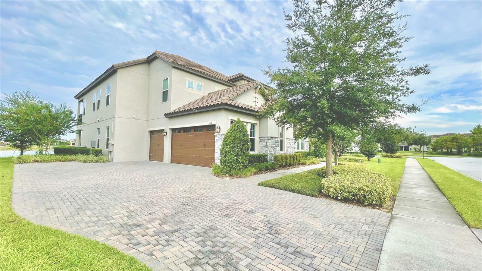 Property Photo:  7759 Green Mountain Way  FL 34787 