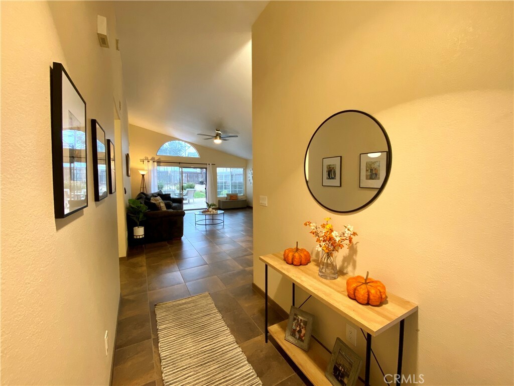 Property Photo:  2545 Lara Lane  CA 93445 