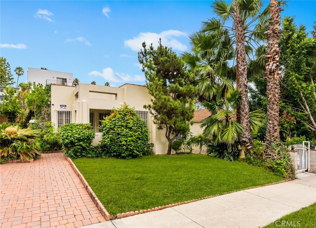 Property Photo:  1646 N Curson Avenue  CA 90046 