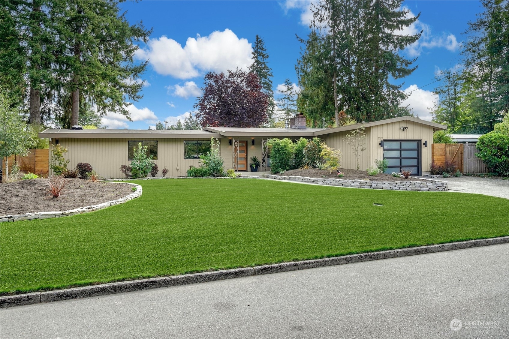 Property Photo: 2522 155th Avenue SE WA 98007