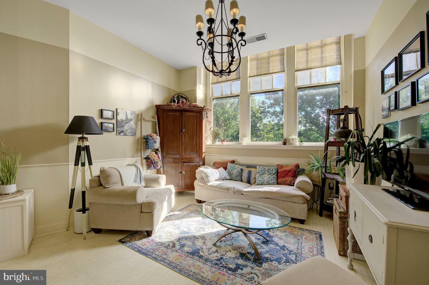 Property Photo: 315 Arch Street 401 PA 19106