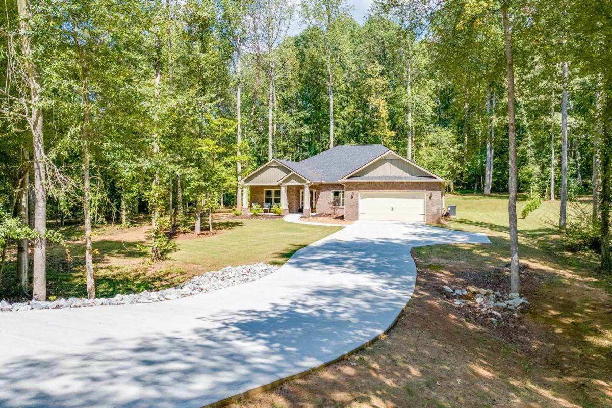 Property Photo:  280 River Glen Drive  GA 30549 