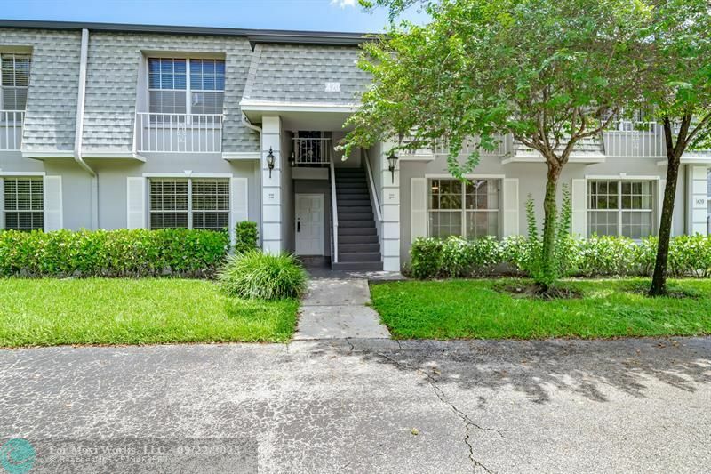 Property Photo: 420 NW 70th Ave 125 FL 33317