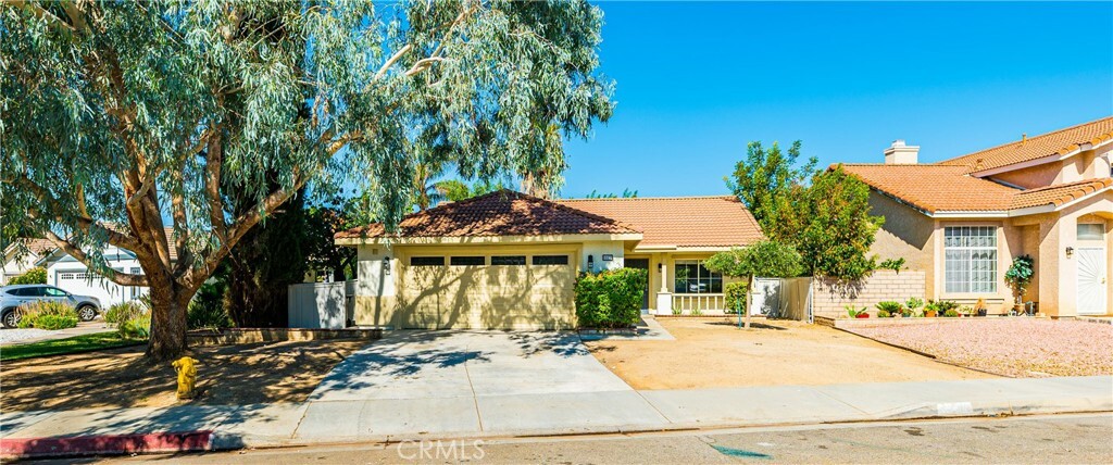 Property Photo:  843 Lexington Street  CA 92545 