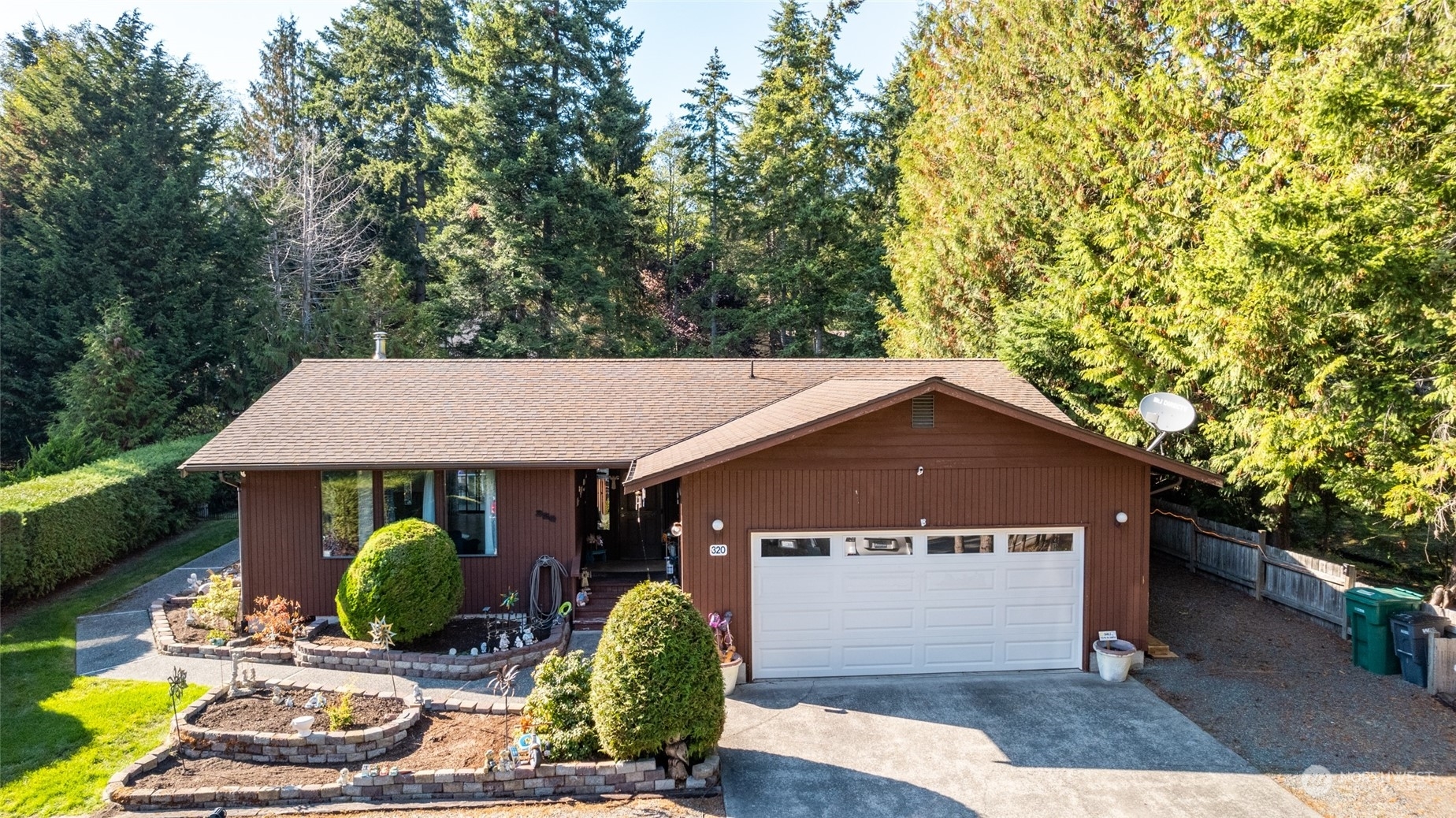 Property Photo:  320 Shelter Bay Drive  WA 98257 