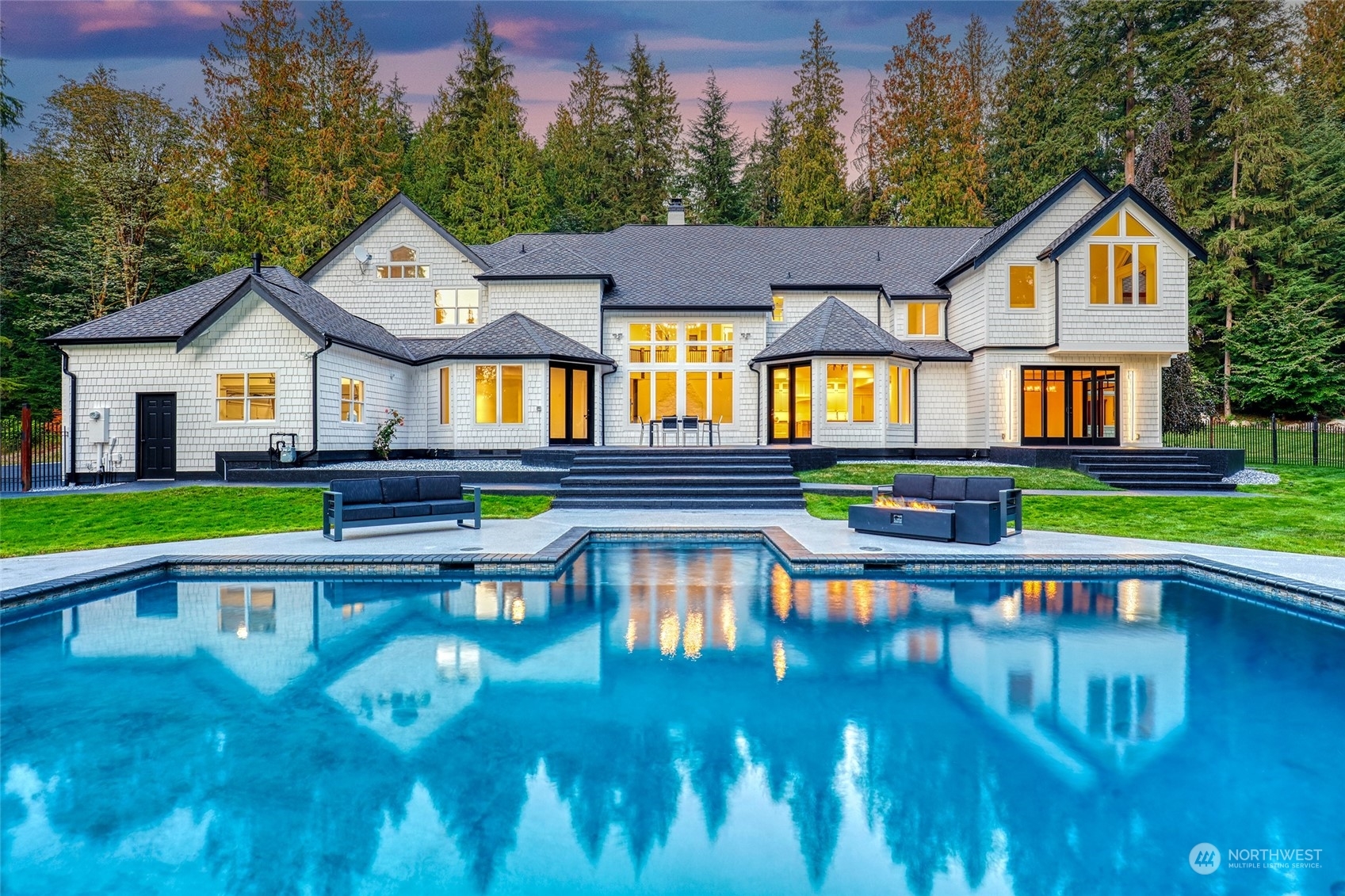 21207 NE 186th Street  Woodinville WA 98077 photo